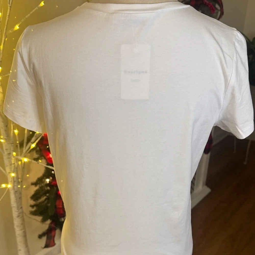 Everly White Tee with Black Script and Knot Detail - Picture 5 of 8